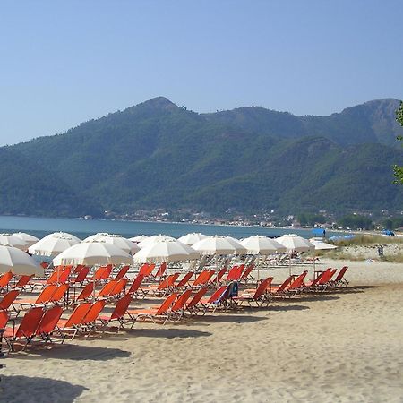 Golden Beach Inn Chrysi Ammoudia ภายนอก รูปภาพ