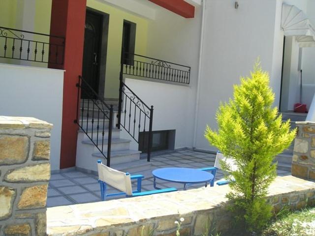 Golden Beach Inn Chrysi Ammoudia ภายนอก รูปภาพ